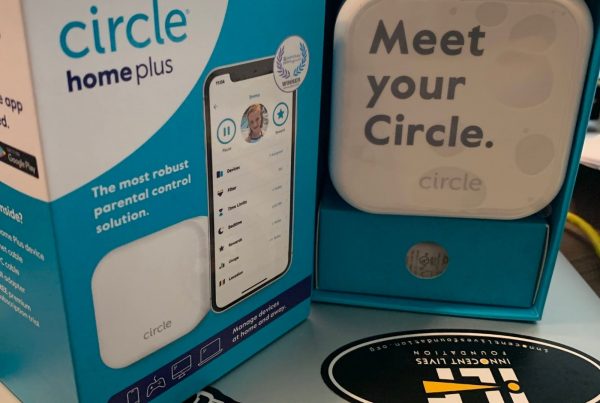 circle home plus device half unboxed with text "Meet your circle"